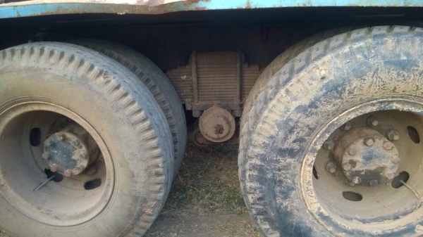 ขายด่วนรถสิบล้อUDเครือง230แรงม้า2เพลาบรรจุ15000ลิตรมีเล่มทะเบืยนเครืองดีครั้ชซีสวยสนใจโทร.....0885138862