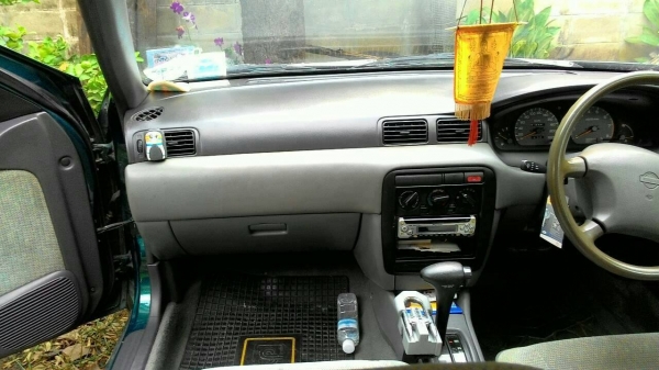 ขาย นิสัน Sunny  b14 รถบ้านๆ