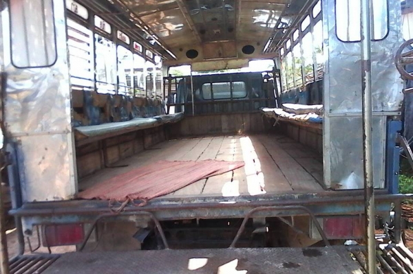 **425,000 บ.ต่อรอง///6ล้อโดยสารNPR-115**ขาย ISUZU NPR-115 6ล้อมีหลังคาโดยสาร 5.0ม.JAANPR59PL 4BD1-115HP ห้างแท้ เกียร์สั้น ปี34 เครื่องเดิม เกียร์เดิม เครื่องดี แรงดี เกียร์สั้น เข้าง่าย ช่วงล่างเดิม 6น็อต หน้า-หลัง คัสซีดีพอได้ เก็บงานมาบ้าง หัวเก๋งดี ไม