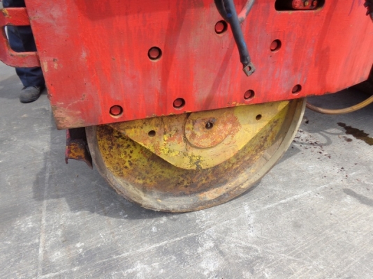 ขายรถบดสั่นสะเทือน TAIKYOKU TWR-2500 ติดต่อ 086-775-7900 086-324-1992