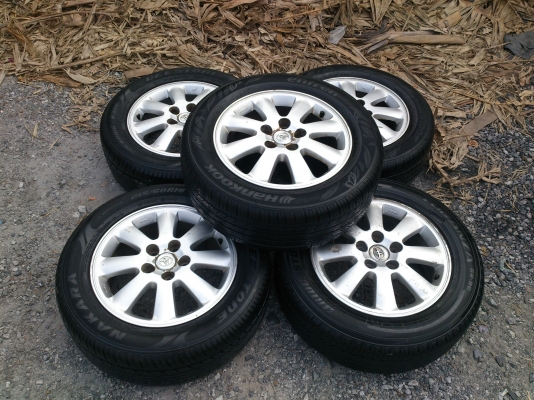ขายแม็ก TOYOTA. 5รู114.3 พร้อมยาง215/60R16. ยางปี10 ดอกเต็มสวยลึกเท่ากัน   เอาไปใช้คุ้มและถูกสุดๆหาที่ไหนไม่ได้อีกแล้ว ขายยกชุด5เส้น 4900