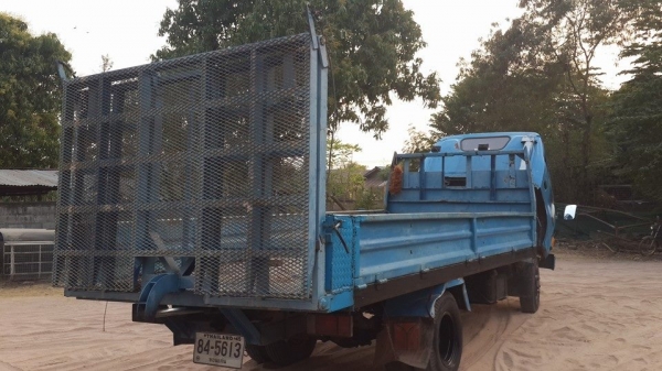 ขาย6ล้อ อีซูซุKs115 4BD1ฝาดำ แชชซีสวย พ.เพาเวอร์ พร้อมหางกระบอกไฮดรอริกซ์ พื้นเหล็ก สภาพพร้อมใช้งาน เอกสารเล่มทะเบียนพร้อมโอน ยาว5เมตร หัวดัมพ์ได้