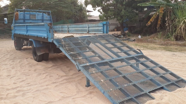 ขาย6ล้อ อีซูซุKs115 4BD1ฝาดำ แชชซีสวย พ.เพาเวอร์ พร้อมหางกระบอกไฮดรอริกซ์ พื้นเหล็ก สภาพพร้อมใช้งาน เอกสารเล่มทะเบียนพร้อมโอน ยาว5เมตร หัวดัมพ์ได้