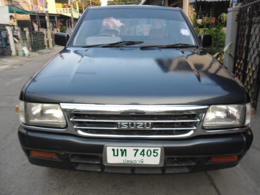 ขายด่วนอีซูซุหน้าหนู96เครื่องเจฝาดำออโต้+แก๊สlpgพวงมาลัยเพาเวอร์89,000