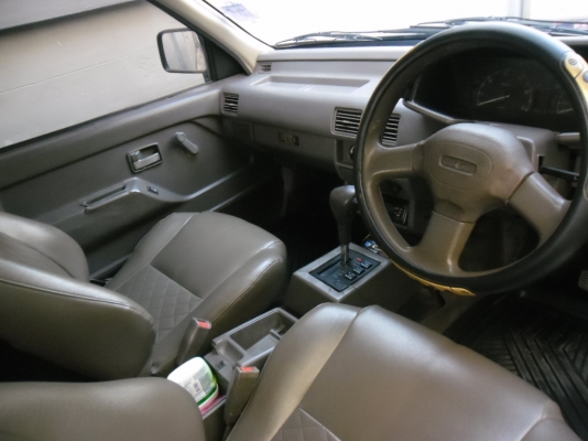 ขายด่วนอีซูซุหน้าหนู96เครื่องเจฝาดำออโต้+แก๊สlpgพวงมาลัยเพาเวอร์89,000