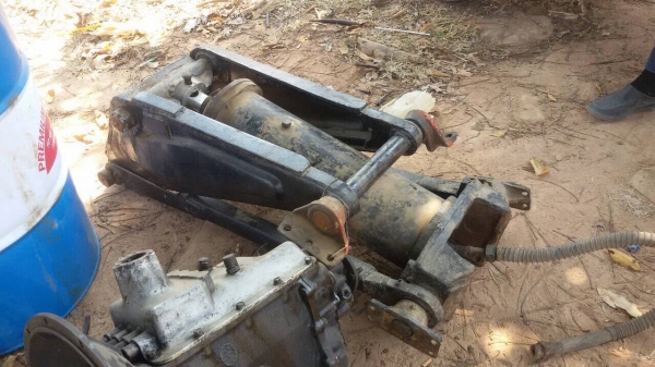 ขาย (6.000)บาท กระบอกดั้ม 6ตัน สภาพดีพร้อมใช้งาน ราคาถูกๆ