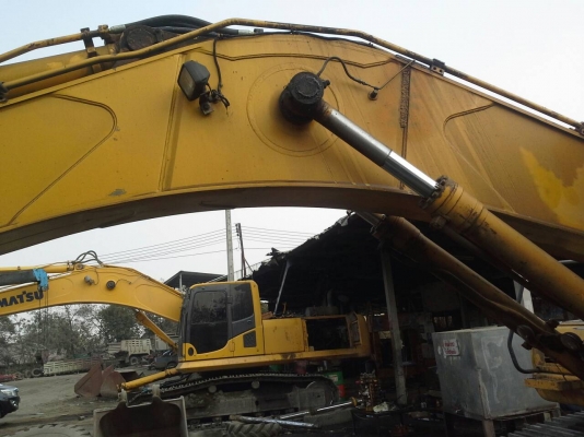 ขายด่วน 2 คันKOMATSU  PC300-8