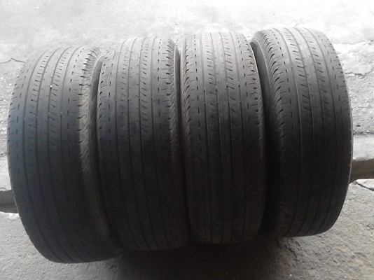 215/65R16  BRIDGESTONE DURAVIS R611 ชุด 4  เส้น TEL.081-427-3941