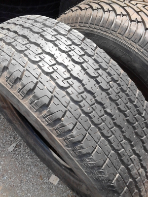 245/70R16 BRIDGE STONE DUELER H/T 840 มี  1 เส้น  สวย ดอกยางหนา โทร.081-427-3941