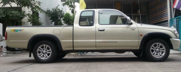 195,000.- Toyota Hilux Tiger d4d 2.5  cab อวทม.