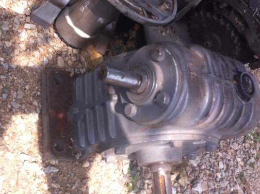 เกียร์ทดจากญี่ปุ่น WARN REDUCER ขนาด 1 : 60 เพลาขับโต 25 มม.