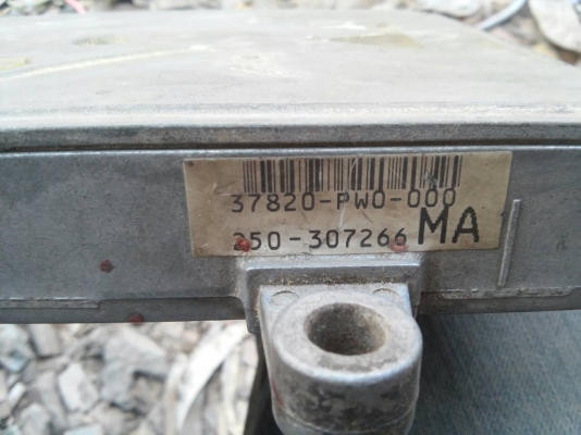 กล่อง Honda B16A เท็คเล็ก รหัส PW0 กล่อง Honda B16A เท็คเล็ก รหัส PW0