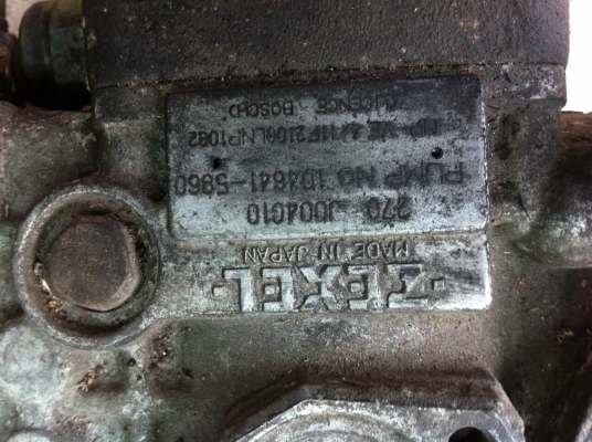 ขายไปแล้วครับที่ราคา 9,800 บาท ขอบคุณพี่เสือ และน้องที่ชลบุรีมี่อุดหนุนครับ