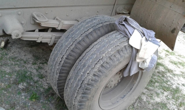 รถฮีโน่ 6 ล้อดั้ม FC4J  145 แรงม้า.  ปี 47   สนใจติดต่อ  081 - 6079515