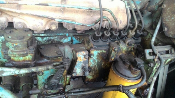 รถไถ ตีนตะขาบ D7F.  สนใจติดต่อ  081 - 6079515