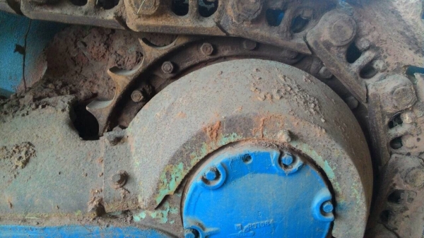 รถไถ ตีนตะขาบ D7F.  สนใจติดต่อ  081 - 6079515