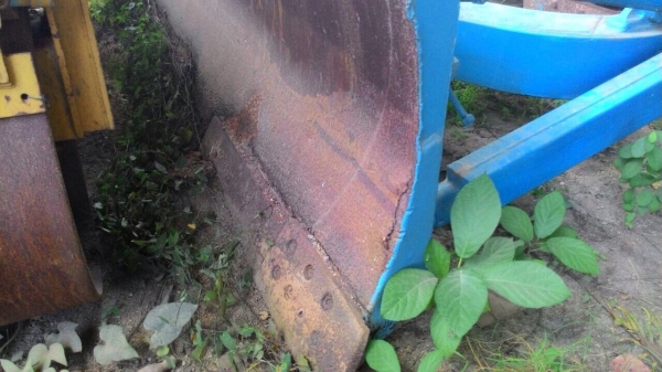 รถไถ ตีนตะขาบ D7F.  สนใจติดต่อ  081 - 6079515