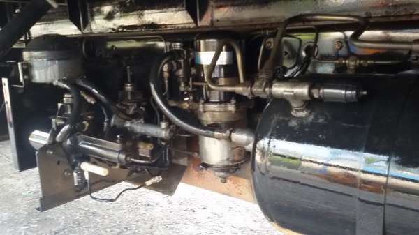 จบแล้วคับขอบคุณลูกค่าสุราช มากเลยคับ. ขายรถ. 6 ล้อ HINO สิงไฮเทค FF 1J. 210แรง รถห้างแท้ เคื่องดี คัชซีสวยเดิม มีตู้สิบบาน กับกะบะคาโก้ให้เลือก สภาพ พล้อมใช้งานคับ