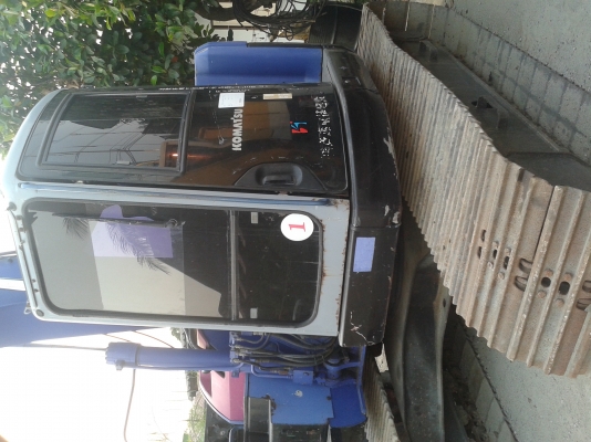 ขายรถแม็คโค KOMATSU PC138-2US