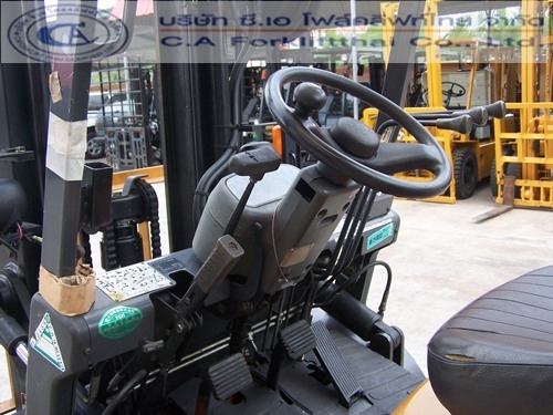 ขายรถ โฟล์คลิฟท์ TCM รุ่น FG25N5