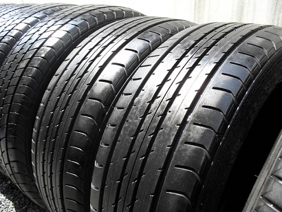 ขายยาง DUNLOP SP SPORT 2050 ปี12(1คู่) 195-45-16 ราคา 2,000 ขายยาง DUNLOP SP SPORT 2050 ปี12(1คู่) 195-45-16 ราคา 2,000