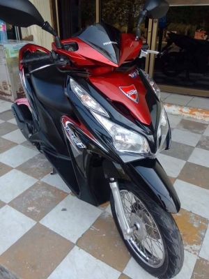 Honda Click 125 i สีดำแดง รุ่น tune up รถสวยๆ คุณภาพดี ประหยัดน้ำมัน