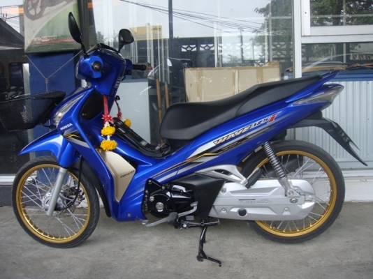 เวฟ 125i สตาร์ทมือ 32000 บาท
