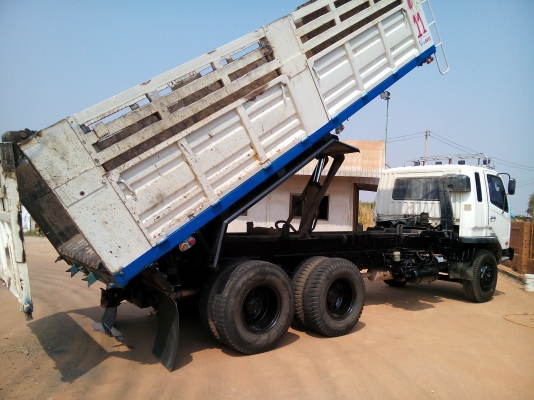 ขายดาวน์แม่เดี่ยว MITSUBISHI MMT FN 627 ปี47 260 แรง สภาพพร้อมใช้งานเครื่องดี คัคัชชีสวยยางดีพร้อมใช้10เส้นขายดาฟน