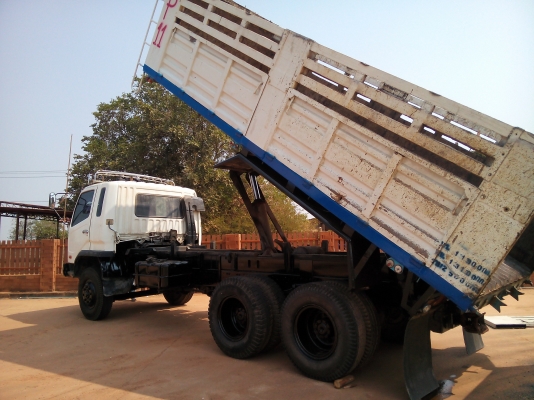 ขายดาวน์แม่เดี่ยว MITSUBISHI MMT FN 627 ปี47 260 แรง สภาพพร้อมใช้งานเครื่องดี คัคัชชีสวยยางดีพร้อมใช้10เส้นขายดาฟน