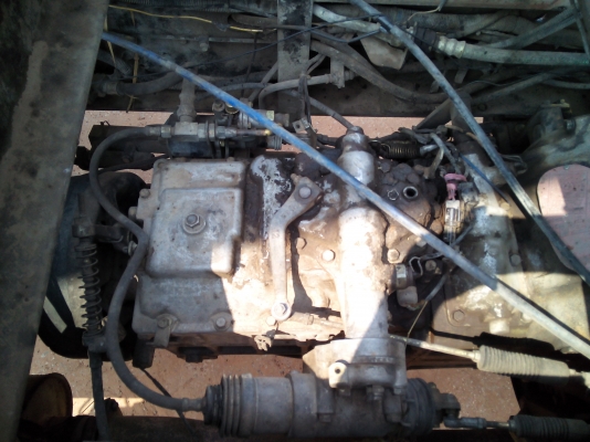 ขายดาวน์แม่เดี่ยว MITSUBISHI MMT FN 627 ปี47 260 แรง สภาพพร้อมใช้งานเครื่องดี คัคัชชีสวยยางดีพร้อมใช้10เส้นขายดาฟน