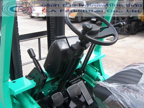 ขาย รถโฟล์คลิฟท์ MITSUBISHI รุ่น FD30