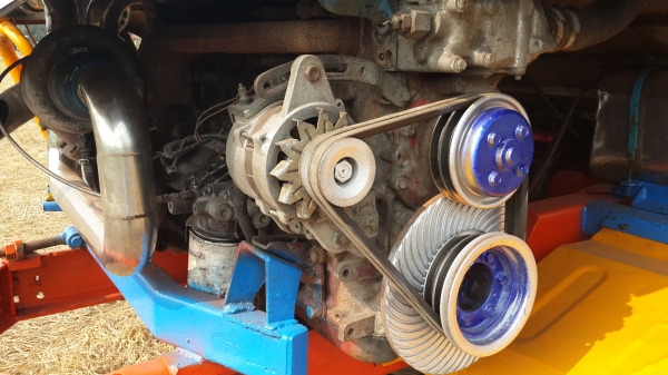 รถเกี่ยวข้าวศักดิ์พัฒนาการเกษตร โทร 0817638762 ไพทูลย์ รถเกี่ยวข้าวศักดิ์พัฒนาการเกษตร โทร 0817638762 ไพทูลย์