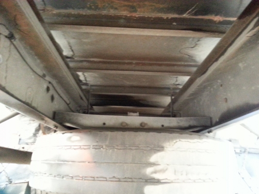 ขายด่วย ISUZU deca 6ล้อ ตู้10บาน ปี 47 Tel.0872508883 คิงส์.