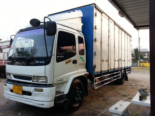 ขายด่วย ISUZU deca 6ล้อ ตู้10บาน ปี 47 Tel.0872508883 คิงส์.