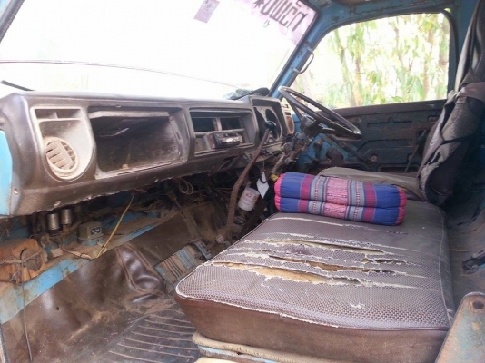 ขาย6ล้อ ดั้มISUZU KS110แรง เครื่องดี คัชซีสวย ยางดี สภาพพร้อมใช้งาน เอกสารพร้อมโอน สนใจโทร 090-8588220คุณนะ 093-3258446คุณบิวตี้ ID:narong498 หรือ www.truck.in.th/498 หรือfb:ณรงค์ ซื้อขายรถมือสอง (เว็บไซต์ส่วนตัว)