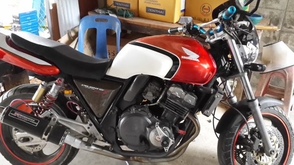 ขาย cb400  ทะเบียนโอน