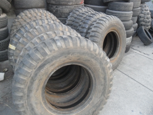 ยาง 11.00-20 ลายทหาร สวยๆ ราคาเส้นละ 1650 บาท