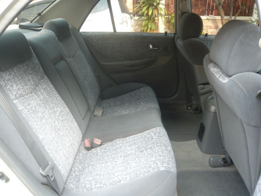 FORD LASER 1.8 รถวิ่งน้อยพร้อมใช้ ขับดีมากๆ ราคาไม่แพง