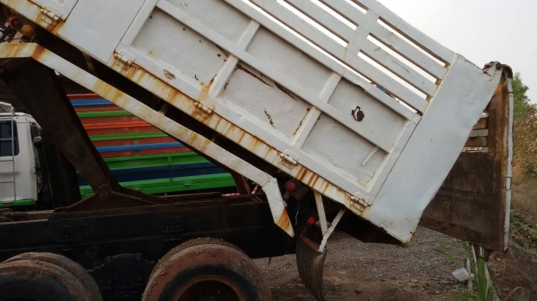 ขาย10ล้อ2เพลา ดั้มMITSUBISHI เครื่อง195แรง ช่วงล่างใหญ่ เบรกใหญ่ ยางดี เครื่องดี คัชซีสวย ภายในสวย สภาพพร้อมใช้งาน เอกสารพร้อมโอน จัดไฟแนนซ์ได้ เงื่อนไขง่ายๆวันเดียวรับรถ สนใจโทร 090-8588220คุณนะ 093-3258446คุณบิวตี้ ID:narong498 หรือ www.truck.in.th/498 ขาย10ล้อ2เพลา ดั้มMITSUBISHI เครื่อง195แรง ช่วงล่างใหญ่ เบรกใหญ่ ยางดี เครื่องดี คัชซีสวย ภายในสวย สภาพพร้อมใช้งาน เอกสารพร้อมโอน จัดไฟแนนซ์ได้ เงื่อนไขง่ายๆวันเดียวรับรถ สนใจโทร 090-8588220คุณนะ 093-3258446คุณบิวตี้ ID:narong498 หรือ www.truck.in.th/498