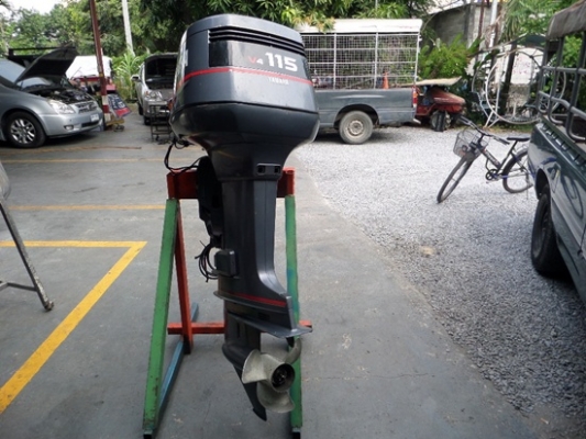 เครื่องเรือ YAMAHA 115 แรง 2 จังหวะ สภาพสวย