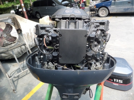 เครื่องเรือ YAMAHA 115 แรง 2 จังหวะ สภาพสวย