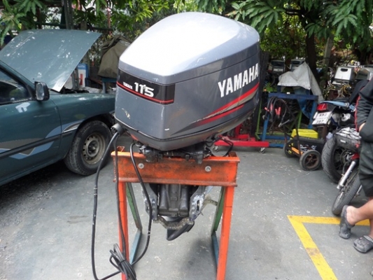 เครื่องเรือ YAMAHA 115 แรง 2 จังหวะ สภาพสวย