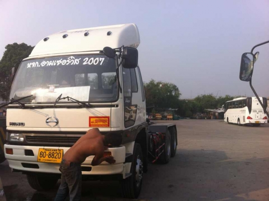 ต้องการขายรถฮีโน่2เคปี45เครื่องดีคัชซีสวยสภาพพร้อมใช้สนใจติดต่อด่วนยางเต็ม