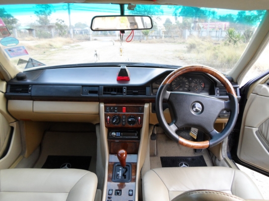 ขาย BENZ 230E ขาย BENZ 230E