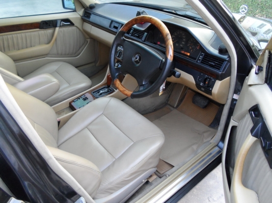 ขาย BENZ 230E ขาย BENZ 230E