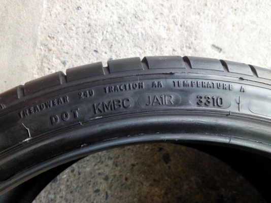 ขายยาง 265/30/19 กูดเยีย ปี10 ไม่มีปะ ดอกแน่น คู่ละ 3,000 $