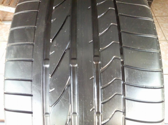 ขายยาง 265/35/18 บริสโตน ER050A ปี11 ไม่มีปะ เส้นละ 1,500 $