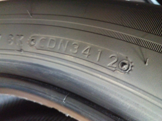 ขายยาง 205/55/16 บริสโตน ปี12 ปะ1เส้น ชุดละ 2,500 $