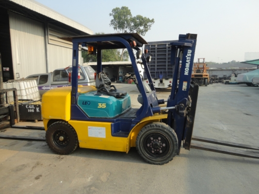 ขาย. รถโฟล์คลิฟท์ KOMATSU FD35 รุ่น 7 เครื่องยนต์ดีเซล เกียร์ ออโต้