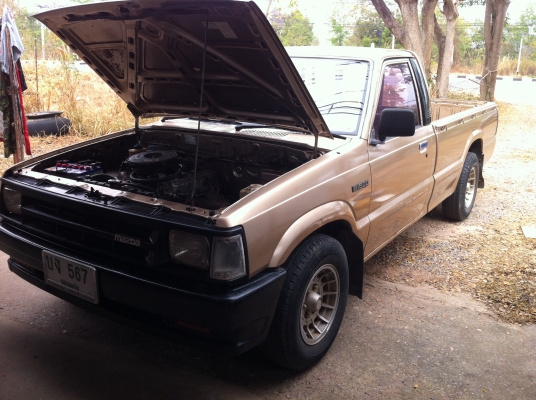 มาสด้า  b1600 สู้งานหนัก